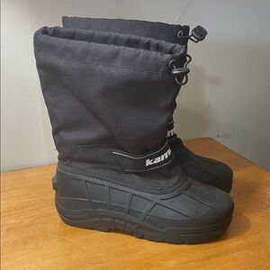 Kamik Black Kids Winter Pull-On Snow Boots. Size 5